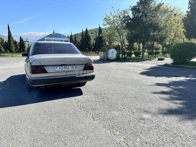 Mercedes E 200 1991, 500,000 km - 2.0 l - Balakən