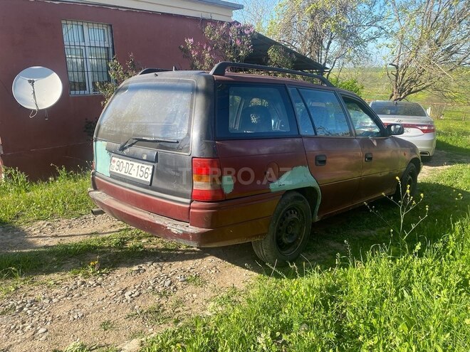 Opel Astra 1998, 300,000 km - 1.6 l - Bakı