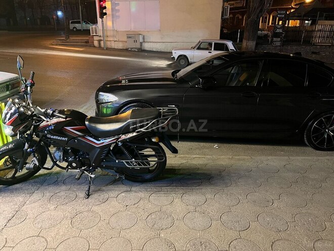 Indian Motorcycle  2023, 4,000 km - 0.1 l - Qax