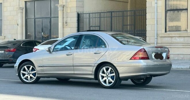Mercedes C 200 2006, 185,233 km - 1.8 л - Sumqayıt