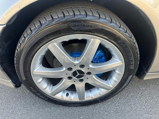 Mercedes C 200 2006, 185,233 km - 1.8 л - Sumqayıt