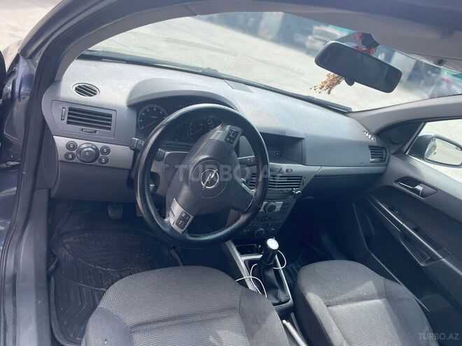 Opel Astra 2005, 330,000 km - 1.4 l - Qəbələ