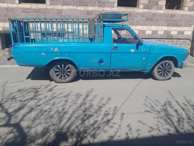 GAZ 24 1989, 928,282 km - 2.4 l - Göygöl