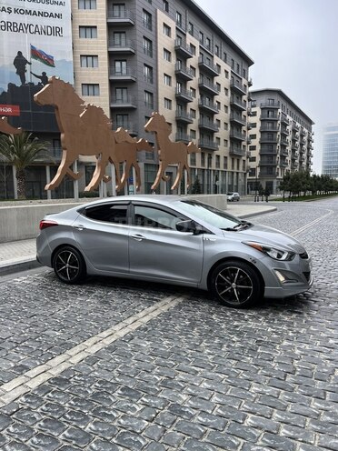 Hyundai Elantra 2015, 310,603 km - 1.8 л - Bakı
