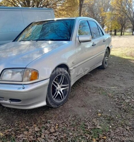 Mercedes C 220 1998, 434,000 km - 2.2 л - Goranboy