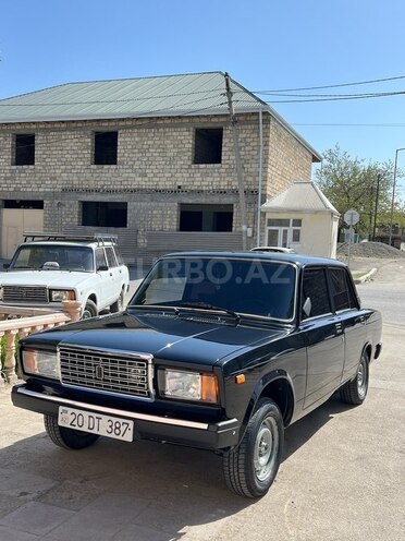 LADA (VAZ) 2107 2010, 99,000 km - 1.6 l - Gəncə