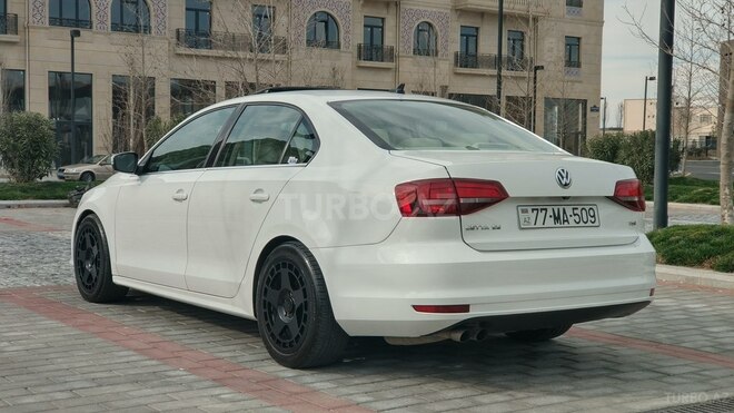 Volkswagen Jetta 2017, 92,000 km - 1.4 l - Bakı