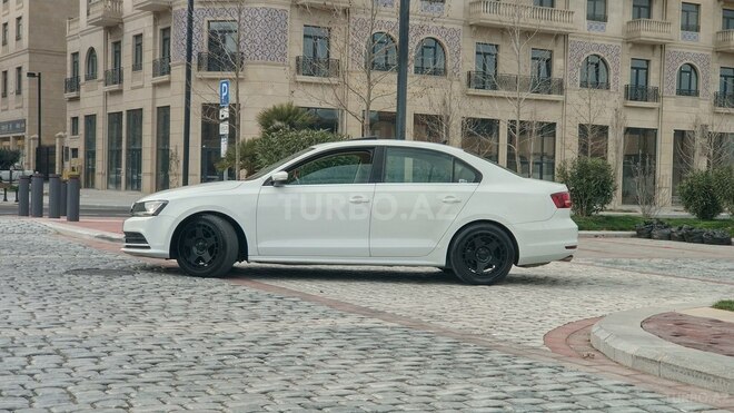 Volkswagen Jetta 2017, 92,000 km - 1.4 l - Bakı