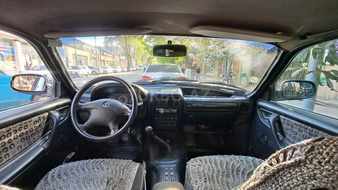 GAZ 31105 2006, 168,000 km - 2.4 l - Qazax