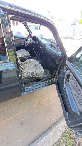 GAZ 31105 2006, 168,000 km - 2.4 l - Qazax