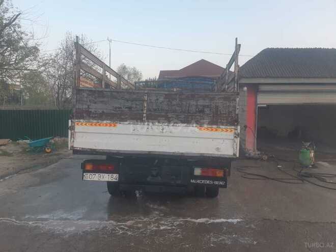 Mercedes 709 D 1991, 985,472 km - 4.0 l - Astara