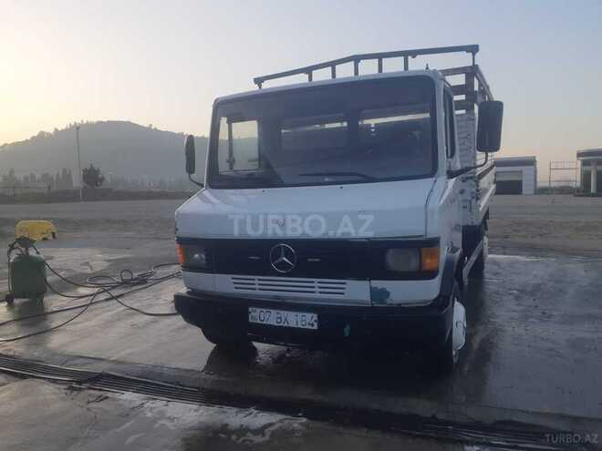 Mercedes 709 D 1991, 985,472 km - 4.0 l - Astara