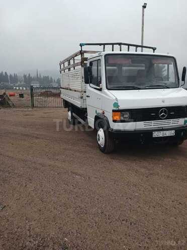 Mercedes 709 D 1991, 985,472 km - 4.0 l - Astara