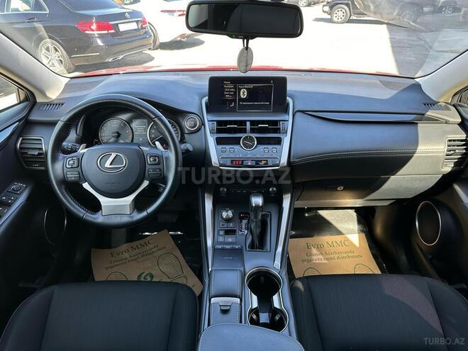 Lexus NX 300