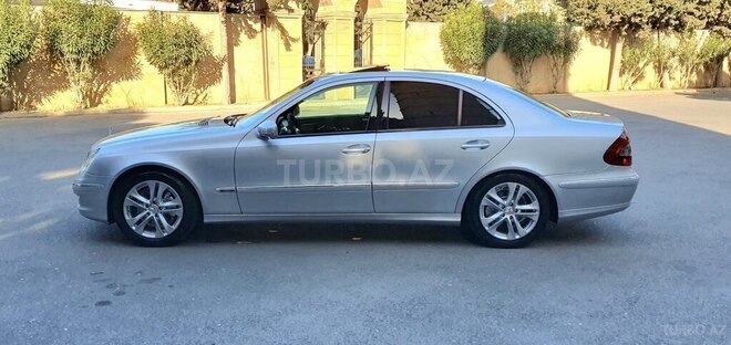 Mercedes E 220 2007, 237,500 km - 2.2 l - Bakı