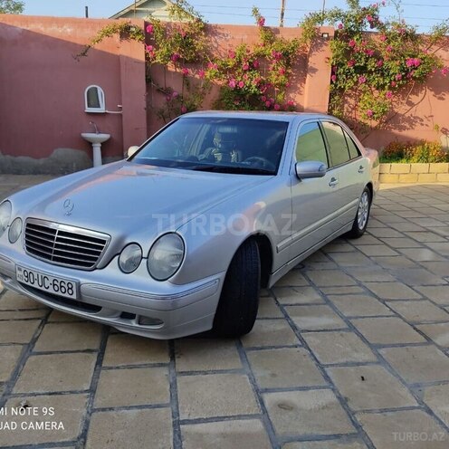 Mercedes E 270 2000, 234,120 km - 2.7 l - Bakı