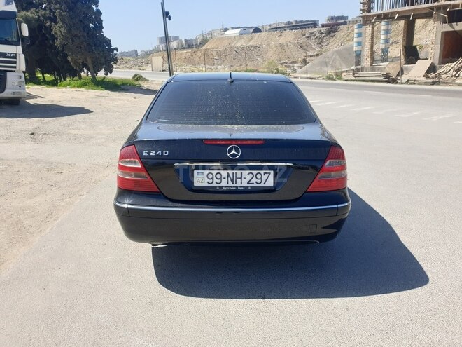 Mercedes E 240 2002, 320,000 km - 2.6 l - Bakı