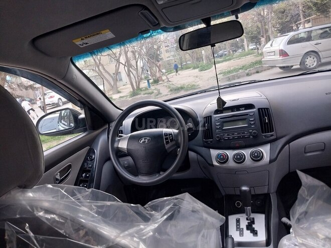 Hyundai Elantra 2010, 200,000 km - 2.0 l - Bakı