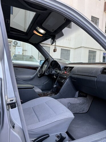 Mercedes C 200 1999, 408,753 km - 2.0 l - Bakı