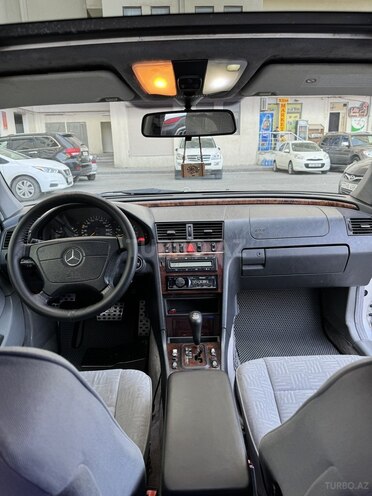 Mercedes C 200 1999, 408,753 km - 2.0 l - Bakı