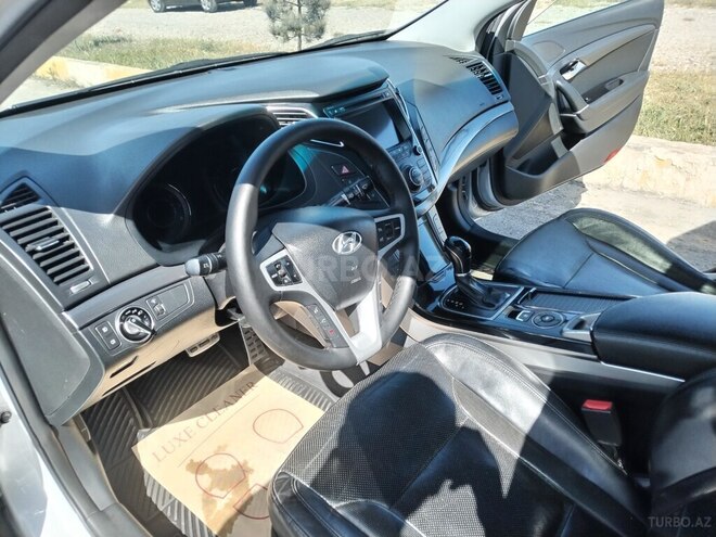 Hyundai i40 2013, 159,000 km - 2.0 l - Bakı