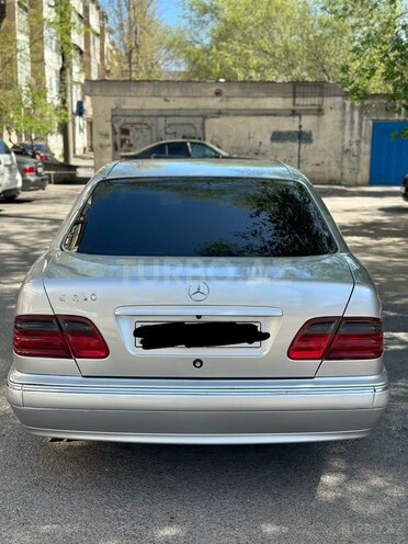 Mercedes E 240 2000, 362,000 km - 2.4 l - Bakı