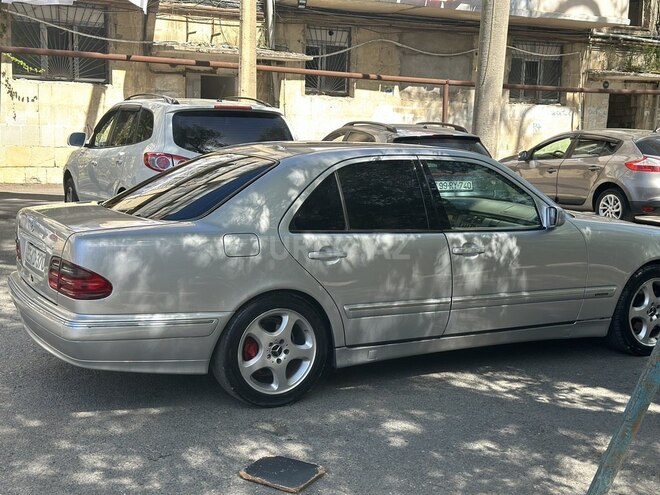 Mercedes E 240 2000, 362,000 km - 2.4 l - Bakı