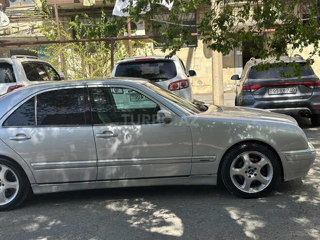 Mercedes E 240 2000, 362,000 km - 2.4 l - Bakı