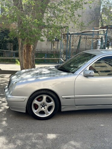 Mercedes E 240 2000, 362,000 km - 2.4 l - Bakı