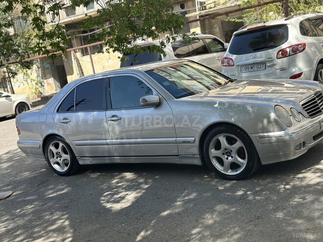 Mercedes E 240 2000, 362,000 km - 2.4 l - Bakı