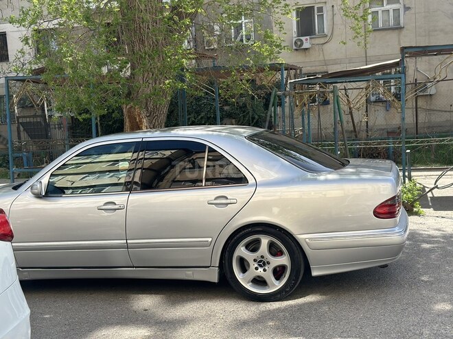 Mercedes E 240 2000, 362,000 km - 2.4 l - Bakı