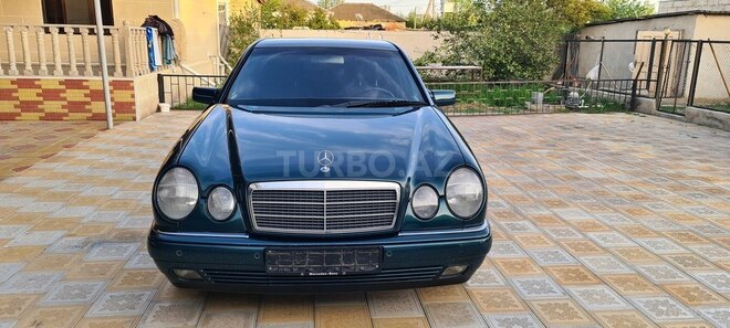 Mercedes E 230 1998, 306,571 km - 2.3 l - Bərdə