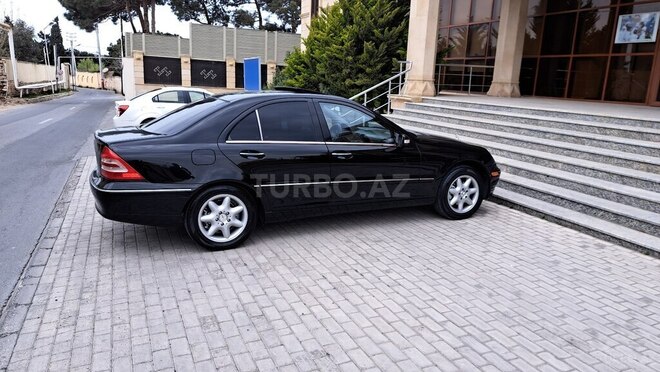Mercedes C 240 2001, 298,000 km - 2.6 л - Bakı