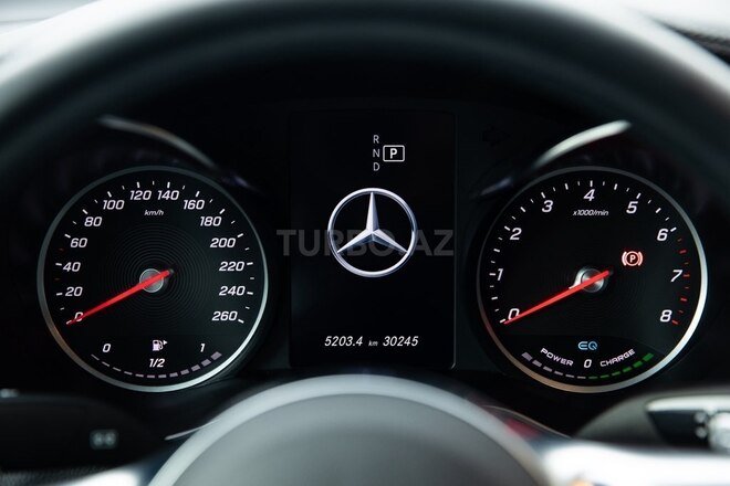 Mercedes  2022, 30,000 km - 2.0 l - Bakı