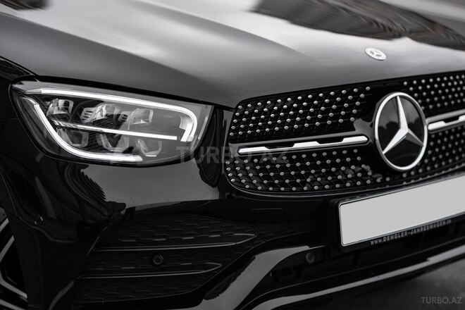 Mercedes  2022, 30,000 km - 2.0 l - Bakı