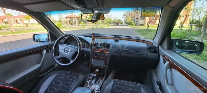 Mercedes C 200 1995, 411,000 km - 2.0 л - Qazax