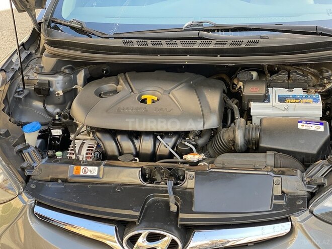 Hyundai Elantra 2015, 181,654 km - 1.8 l - Bakı