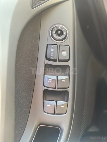 Hyundai Elantra 2015, 181,654 km - 1.8 l - Bakı