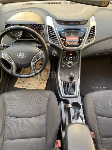 Hyundai Elantra 2015, 181,654 km - 1.8 l - Bakı