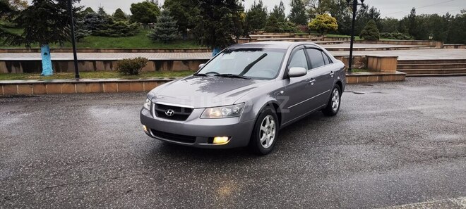 Hyundai Sonata 2007, 190,000 km - 2.0 l - Qusar