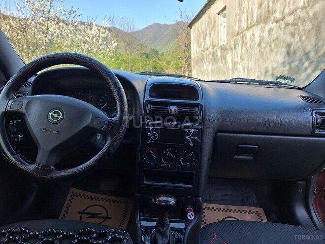 Opel Astra 1998, 350,000 km - 1.6 l - Zaqatala