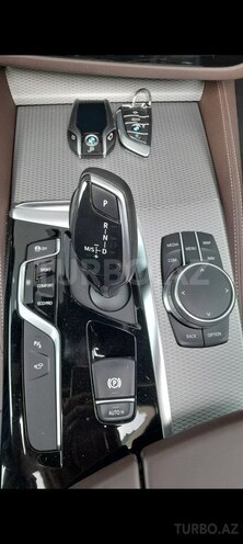 BMW 520 2018, 142,000 km - 2.0 l - Bakı