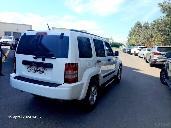 Jeep Cherokee 2011, 200,000 km - 3.7 л - Bakı