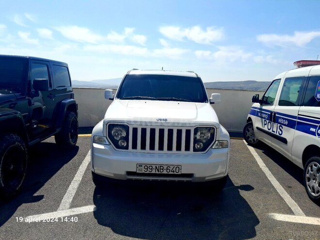 Jeep Cherokee 2011, 200,000 km - 3.7 л - Bakı