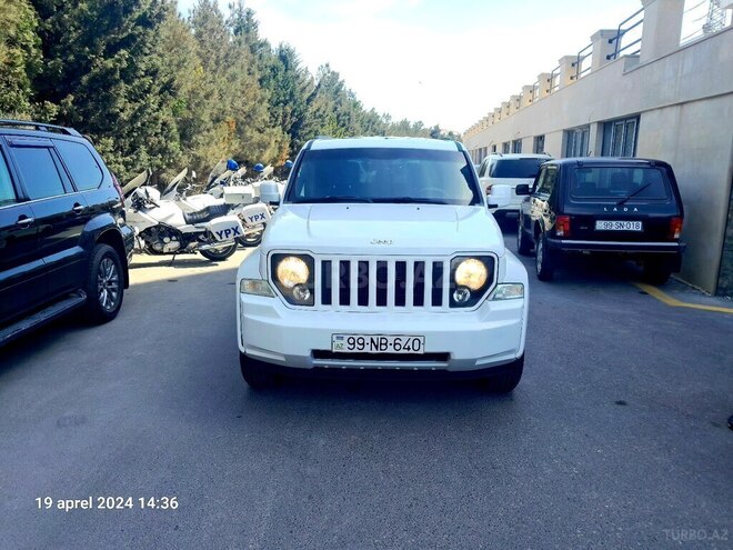 Jeep Cherokee 2011, 200,000 km - 3.7 л - Bakı