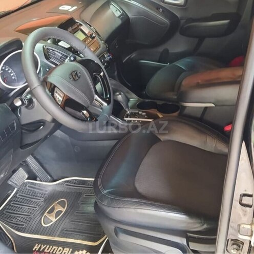 Hyundai ix35 2010, 181,000 km - 2.4 l - İsmayıllı