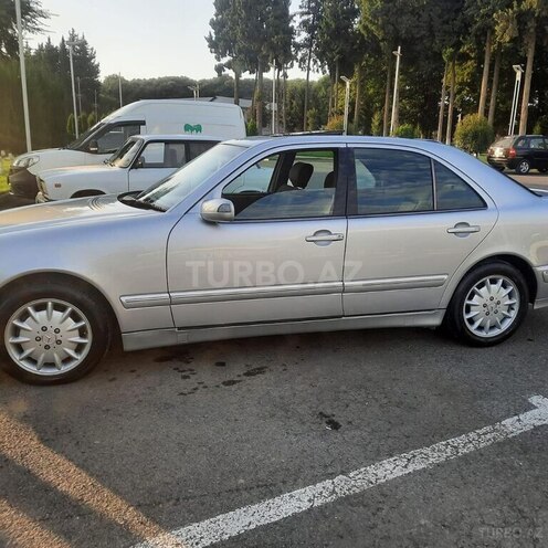 Mercedes E 270 1999, 467,147 km - 2.7 l - Qəbələ