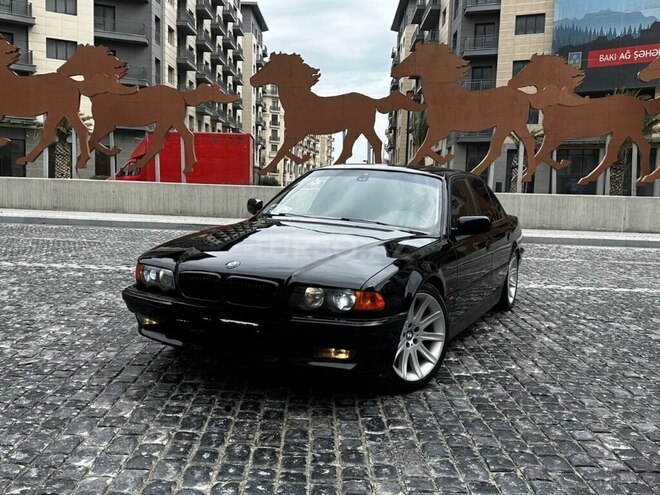 BMW 740