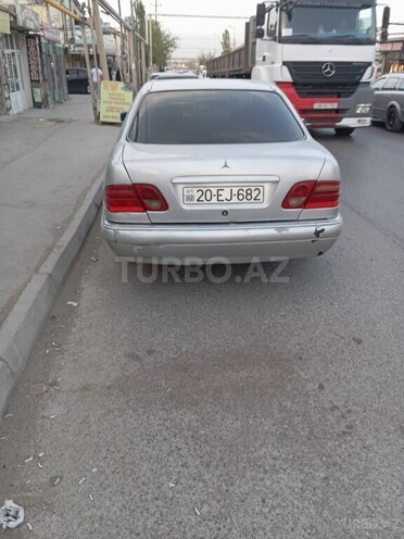 Mercedes E 290 1999, 229,000 km - 2.9 l - Bakı
