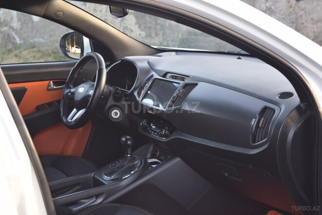 Kia Sportage 2011, 145,000 km - 2.0 l - Bakı